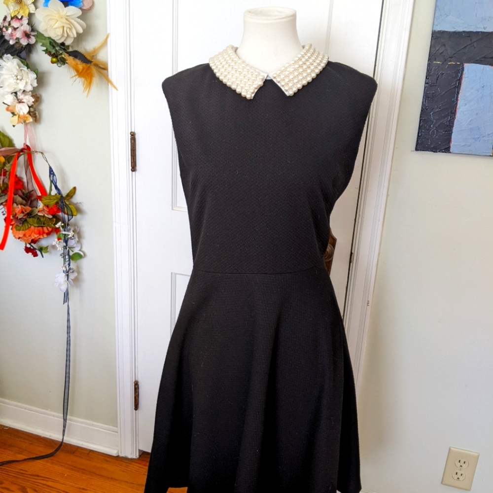 Betsey Johnson Pearl Collared dress